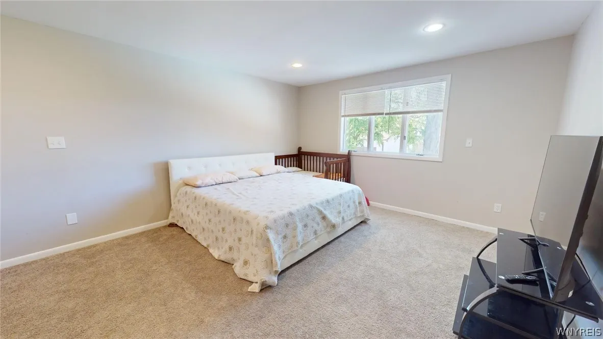 112 Leydecker Road, West Seneca, New York 14224, West Seneca, New York 14224, 4 Bedrooms Bedrooms, 9 Rooms Rooms,2 BathroomsBathrooms,Residential,Closed,112 Leydecker Road, West Seneca, New York 14224,0,B1542058