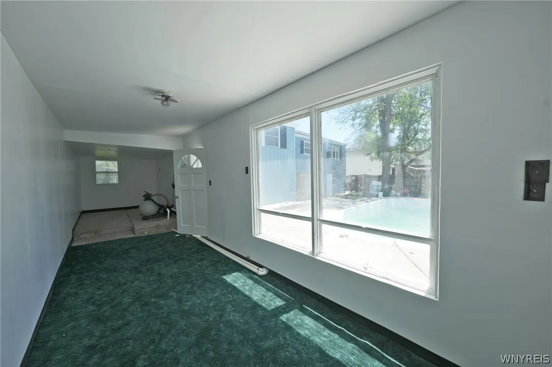 112 Leydecker Road, West Seneca, New York 14224, West Seneca, New York 14224, 4 Bedrooms Bedrooms, 9 Rooms Rooms,2 BathroomsBathrooms,Residential,Closed,112 Leydecker Road, West Seneca, New York 14224,0,B1542058