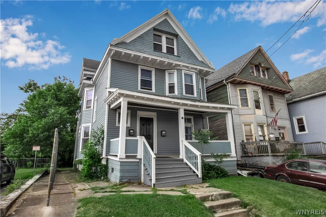 39 Letchworth Street, Buffalo, New York 14213, Buffalo, New York 14213, 6 Bedrooms Bedrooms, ,2 BathroomsBathrooms,Residential,Closed,39 Letchworth Street, Buffalo, New York 14213,0,B1542001