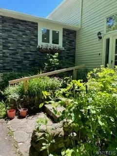 5899 Goodrich Road, Clarence, New York 14032, Clarence, New York 14032, 3 Bedrooms Bedrooms, 9 Rooms Rooms,2 BathroomsBathrooms,Residential,Closed,5899 Goodrich Road, Clarence, New York 14032,0,B1542033
