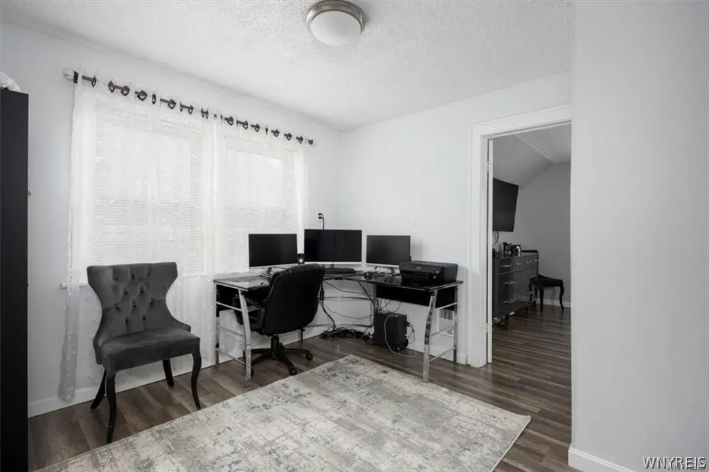 58 Albemarle Street, Buffalo, New York 14207, Buffalo, New York 14207, 4 Bedrooms Bedrooms, 8 Rooms Rooms,2 BathroomsBathrooms,Residential,Closed,58 Albemarle Street, Buffalo, New York 14207,0,B1542964