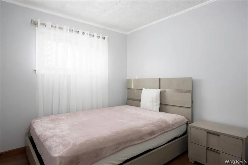 58 Albemarle Street, Buffalo, New York 14207, Buffalo, New York 14207, 4 Bedrooms Bedrooms, 8 Rooms Rooms,2 BathroomsBathrooms,Residential,Closed,58 Albemarle Street, Buffalo, New York 14207,0,B1542964
