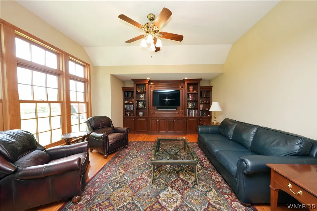 6215 Bunting Road, Orchard Park, New York 14127, Orchard Park, New York 14127, 4 Bedrooms Bedrooms, 13 Rooms Rooms,2 BathroomsBathrooms,Residential,Closed,6215 Bunting Road, Orchard Park, New York 14127,0,B1543253