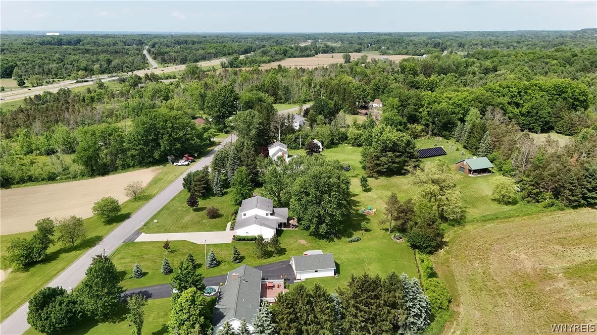 6215 Bunting Road, Orchard Park, New York 14127, Orchard Park, New York 14127, 4 Bedrooms Bedrooms, 13 Rooms Rooms,2 BathroomsBathrooms,Residential,Closed,6215 Bunting Road, Orchard Park, New York 14127,0,B1543253