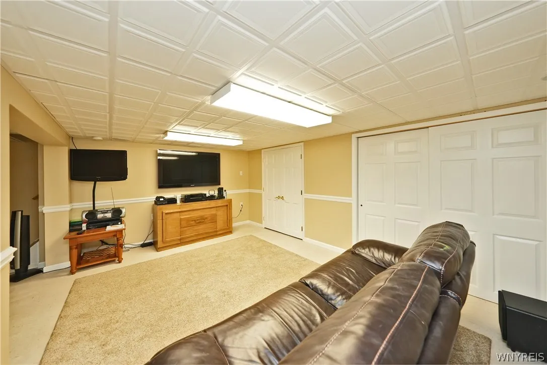 6215 Bunting Road, Orchard Park, New York 14127, Orchard Park, New York 14127, 4 Bedrooms Bedrooms, 13 Rooms Rooms,2 BathroomsBathrooms,Residential,Closed,6215 Bunting Road, Orchard Park, New York 14127,0,B1543253