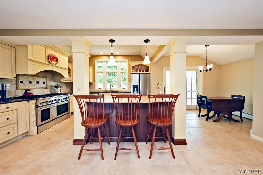 6215 Bunting Road, Orchard Park, New York 14127, Orchard Park, New York 14127, 4 Bedrooms Bedrooms, 13 Rooms Rooms,2 BathroomsBathrooms,Residential,Closed,6215 Bunting Road, Orchard Park, New York 14127,0,B1543253