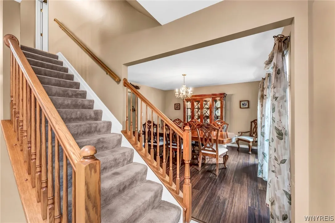 9103 Michael Douglas Drive, Clarence, New York 140, Clarence, New York 14032, 4 Bedrooms Bedrooms, 8 Rooms Rooms,2 BathroomsBathrooms,Residential,Closed,9103 Michael Douglas Drive, Clarence, New York 140,0,B1542950