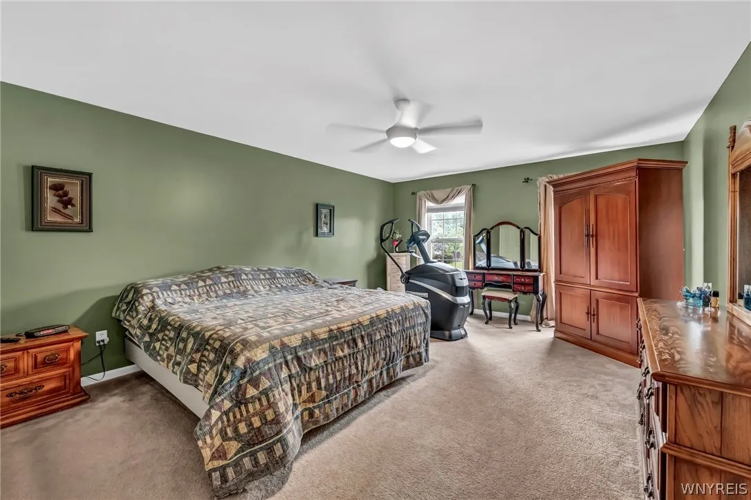 9103 Michael Douglas Drive, Clarence, New York 140, Clarence, New York 14032, 4 Bedrooms Bedrooms, 8 Rooms Rooms,2 BathroomsBathrooms,Residential,Closed,9103 Michael Douglas Drive, Clarence, New York 140,0,B1542950
