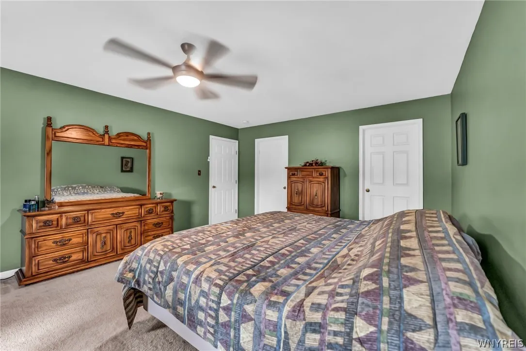 9103 Michael Douglas Drive, Clarence, New York 140, Clarence, New York 14032, 4 Bedrooms Bedrooms, 8 Rooms Rooms,2 BathroomsBathrooms,Residential,Closed,9103 Michael Douglas Drive, Clarence, New York 140,0,B1542950