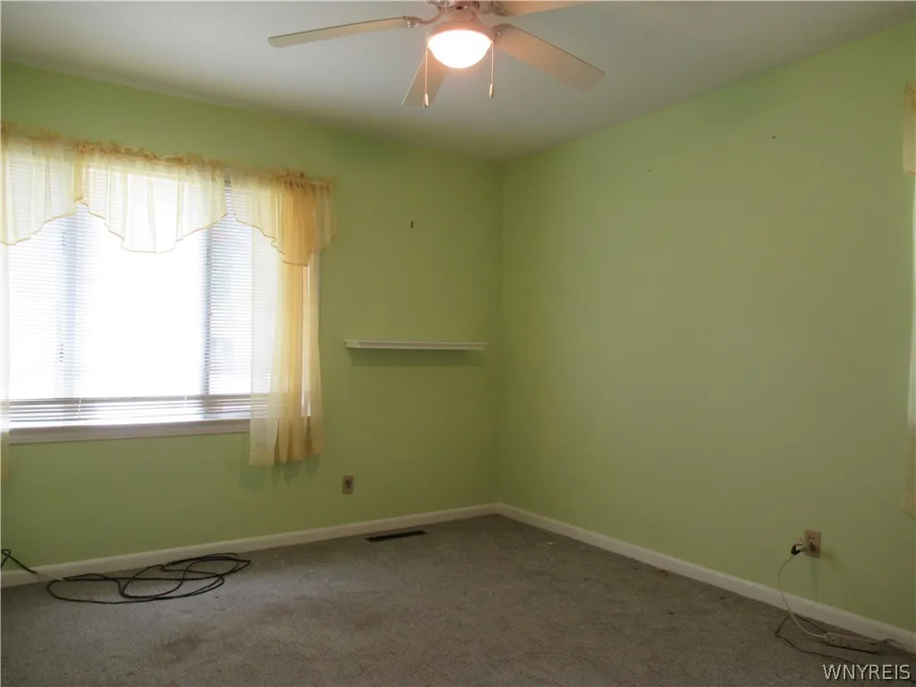 3754 Windover Drive, Hamburg, New York 14075, Hamburg, New York 14075, 3 Bedrooms Bedrooms, 6 Rooms Rooms,2 BathroomsBathrooms,Residential,Closed,3754 Windover Drive, Hamburg, New York 14075,0,B1543418