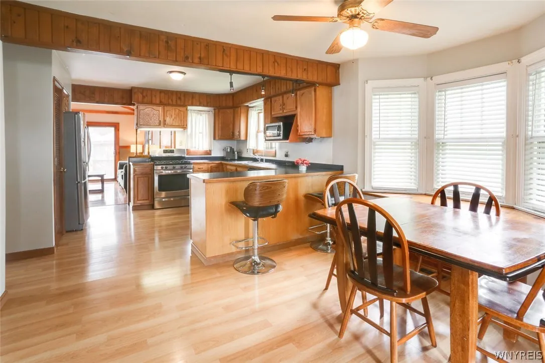 2130 Transit Road, West Seneca, New York 14224, West Seneca, New York 14224, 4 Bedrooms Bedrooms, 11 Rooms Rooms,2 BathroomsBathrooms,Residential,Closed,2130 Transit Road, West Seneca, New York 14224,0,B1543691