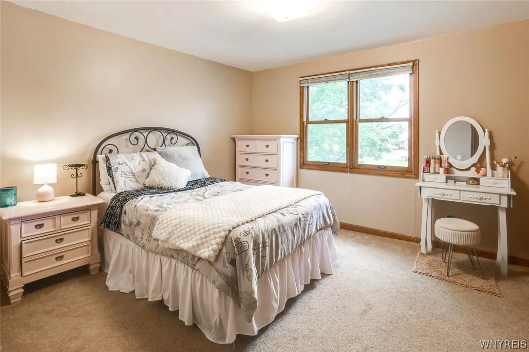 2130 Transit Road, West Seneca, New York 14224, West Seneca, New York 14224, 4 Bedrooms Bedrooms, 11 Rooms Rooms,2 BathroomsBathrooms,Residential,Closed,2130 Transit Road, West Seneca, New York 14224,0,B1543691