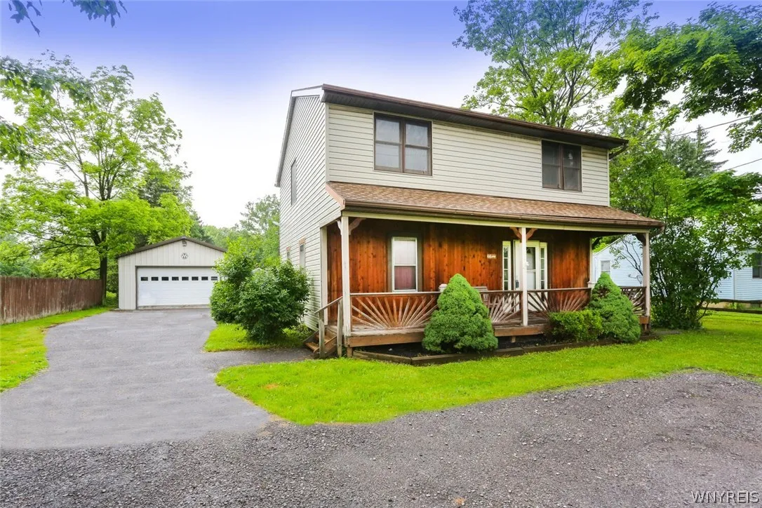 2130 Transit Road, West Seneca, New York 14224, West Seneca, New York 14224, 4 Bedrooms Bedrooms, 11 Rooms Rooms,2 BathroomsBathrooms,Residential,Closed,2130 Transit Road, West Seneca, New York 14224,0,B1543691