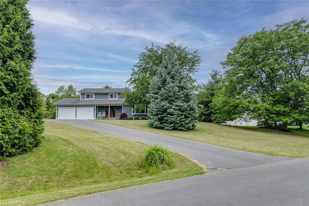 61 Orchard Park Drive, Geneva-town, New York 14456, Geneva Town, New York 14456, 4 Bedrooms Bedrooms, 9 Rooms Rooms,2 BathroomsBathrooms,Residential,Closed,61 Orchard Park Drive, Geneva-town, New York 14456,0,R1544267