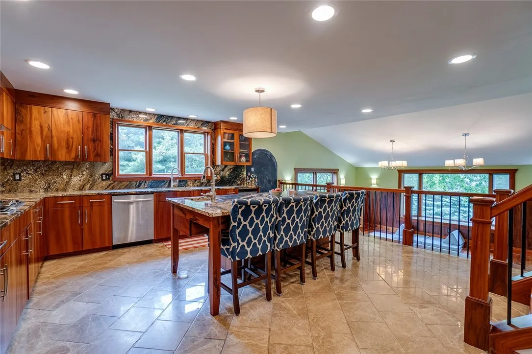 61 Orchard Park Drive, Geneva-town, New York 14456, Geneva Town, New York 14456, 4 Bedrooms Bedrooms, 9 Rooms Rooms,2 BathroomsBathrooms,Residential,Closed,61 Orchard Park Drive, Geneva-town, New York 14456,0,R1544267