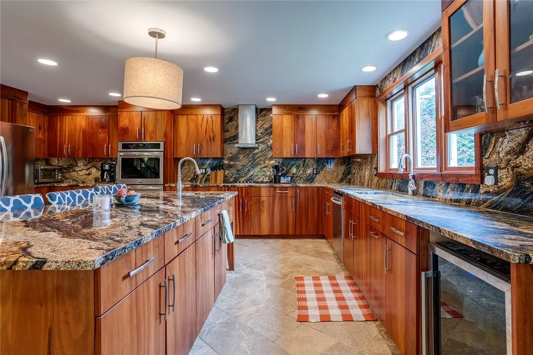 61 Orchard Park Drive, Geneva-town, New York 14456, Geneva Town, New York 14456, 4 Bedrooms Bedrooms, 9 Rooms Rooms,2 BathroomsBathrooms,Residential,Closed,61 Orchard Park Drive, Geneva-town, New York 14456,0,R1544267