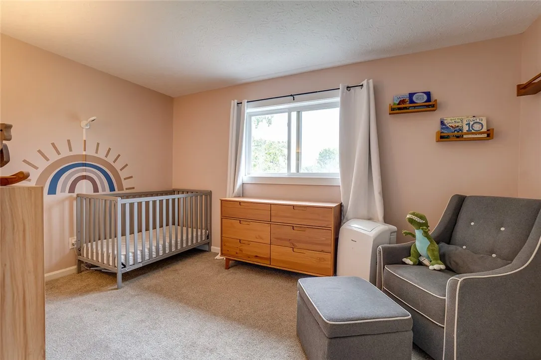 61 Orchard Park Drive, Geneva-town, New York 14456, Geneva Town, New York 14456, 4 Bedrooms Bedrooms, 9 Rooms Rooms,2 BathroomsBathrooms,Residential,Closed,61 Orchard Park Drive, Geneva-town, New York 14456,0,R1544267