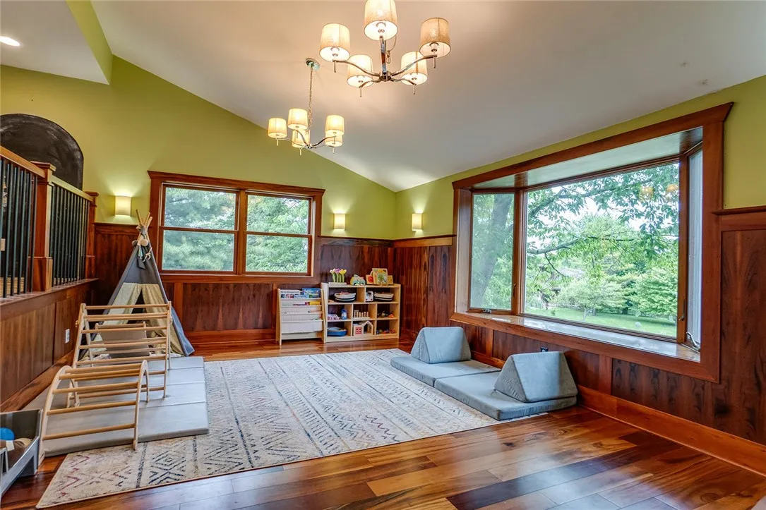 61 Orchard Park Drive, Geneva-town, New York 14456, Geneva Town, New York 14456, 4 Bedrooms Bedrooms, 9 Rooms Rooms,2 BathroomsBathrooms,Residential,Closed,61 Orchard Park Drive, Geneva-town, New York 14456,0,R1544267