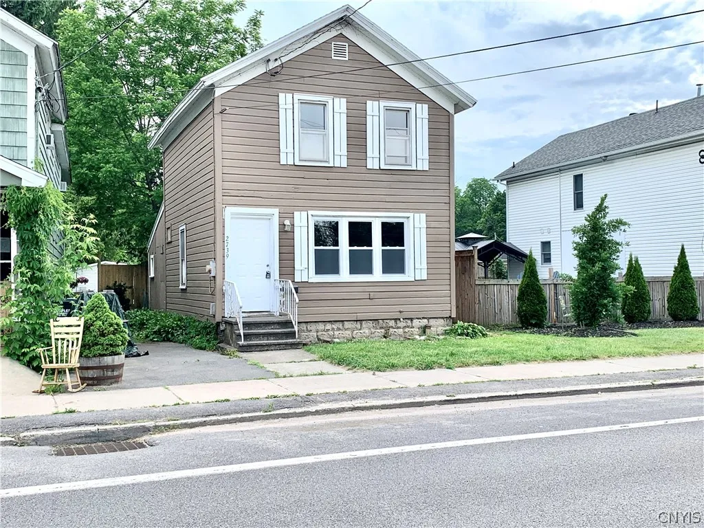 2739 State Route 48, Minetto, New York 13115, Minetto, New York 13115, 3 Bedrooms Bedrooms, 7 Rooms Rooms,1 BathroomBathrooms,Residential,For Sale,2739 State Route 48, Minetto, New York 13115,S1545509