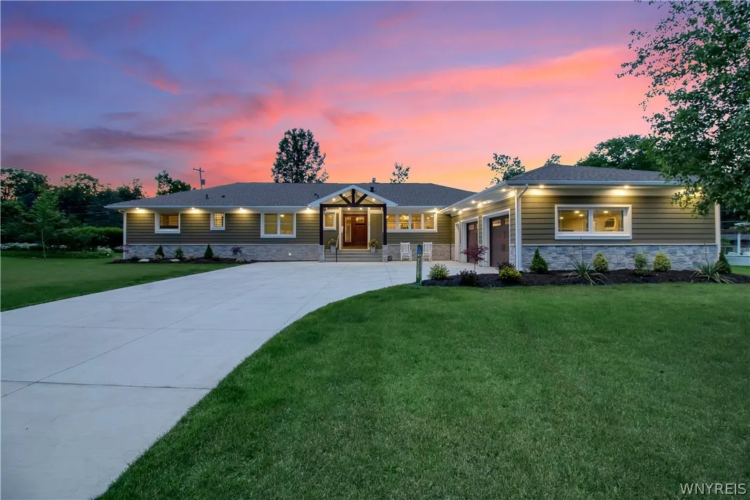 73 Woodview Drive, Orchard Park, New York 14127, Orchard Park, New York 14127, 3 Bedrooms Bedrooms, 8 Rooms Rooms,3 BathroomsBathrooms,Residential,Closed,73 Woodview Drive, Orchard Park, New York 14127,0,B1545140