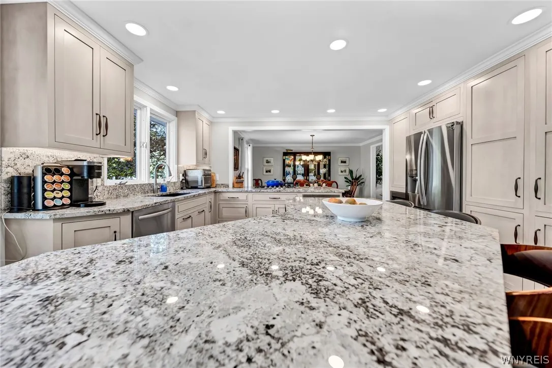 10 Scattertree Lane, Orchard Park, New York 14127, Orchard Park, New York 14127, 4 Bedrooms Bedrooms, 8 Rooms Rooms,2 BathroomsBathrooms,Residential,Closed,10 Scattertree Lane, Orchard Park, New York 14127,0,B1545468