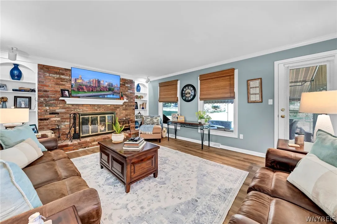 10 Scattertree Lane, Orchard Park, New York 14127, Orchard Park, New York 14127, 4 Bedrooms Bedrooms, 8 Rooms Rooms,2 BathroomsBathrooms,Residential,Closed,10 Scattertree Lane, Orchard Park, New York 14127,0,B1545468