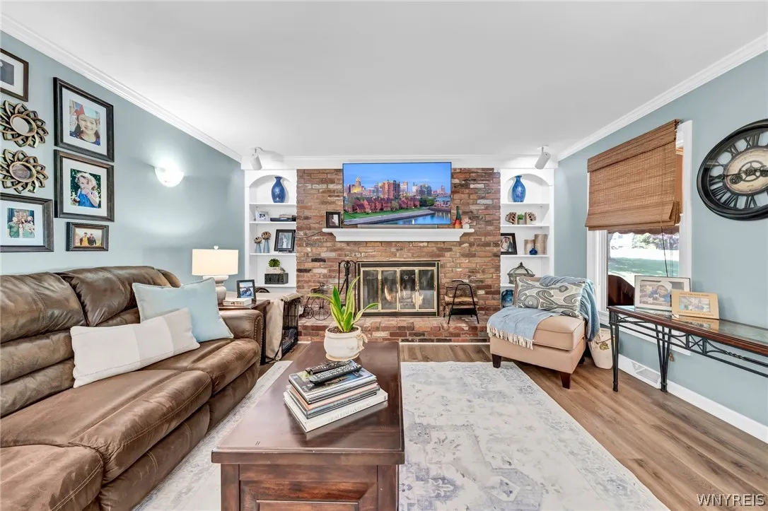 10 Scattertree Lane, Orchard Park, New York 14127, Orchard Park, New York 14127, 4 Bedrooms Bedrooms, 8 Rooms Rooms,2 BathroomsBathrooms,Residential,Closed,10 Scattertree Lane, Orchard Park, New York 14127,0,B1545468