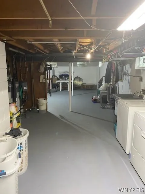 4039 Lincoln Avenue, Hamburg, New York 14075, Hamburg, New York 14075, 4 Bedrooms Bedrooms, 10 Rooms Rooms,1 BathroomBathrooms,Residential,Closed,4039 Lincoln Avenue, Hamburg, New York 14075,0,B1545614