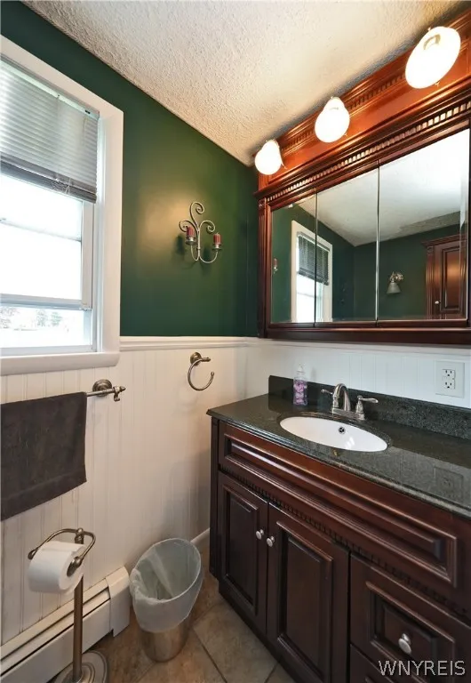 4039 Lincoln Avenue, Hamburg, New York 14075, Hamburg, New York 14075, 4 Bedrooms Bedrooms, 10 Rooms Rooms,1 BathroomBathrooms,Residential,Closed,4039 Lincoln Avenue, Hamburg, New York 14075,0,B1545614