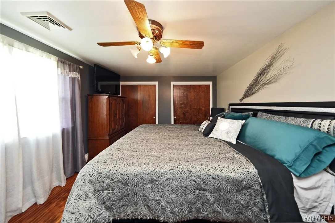 4039 Lincoln Avenue, Hamburg, New York 14075, Hamburg, New York 14075, 4 Bedrooms Bedrooms, 10 Rooms Rooms,1 BathroomBathrooms,Residential,Closed,4039 Lincoln Avenue, Hamburg, New York 14075,0,B1545614