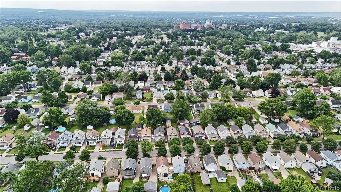 574 Marilla Street, Buffalo, New York 14220, Buffalo, New York 14220, 3 Bedrooms Bedrooms, 6 Rooms Rooms,1 BathroomBathrooms,Residential,Closed,574 Marilla Street, Buffalo, New York 14220,0,B1546018