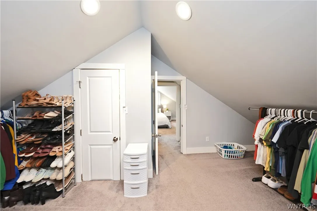 574 Marilla Street, Buffalo, New York 14220, Buffalo, New York 14220, 3 Bedrooms Bedrooms, 6 Rooms Rooms,1 BathroomBathrooms,Residential,Closed,574 Marilla Street, Buffalo, New York 14220,0,B1546018