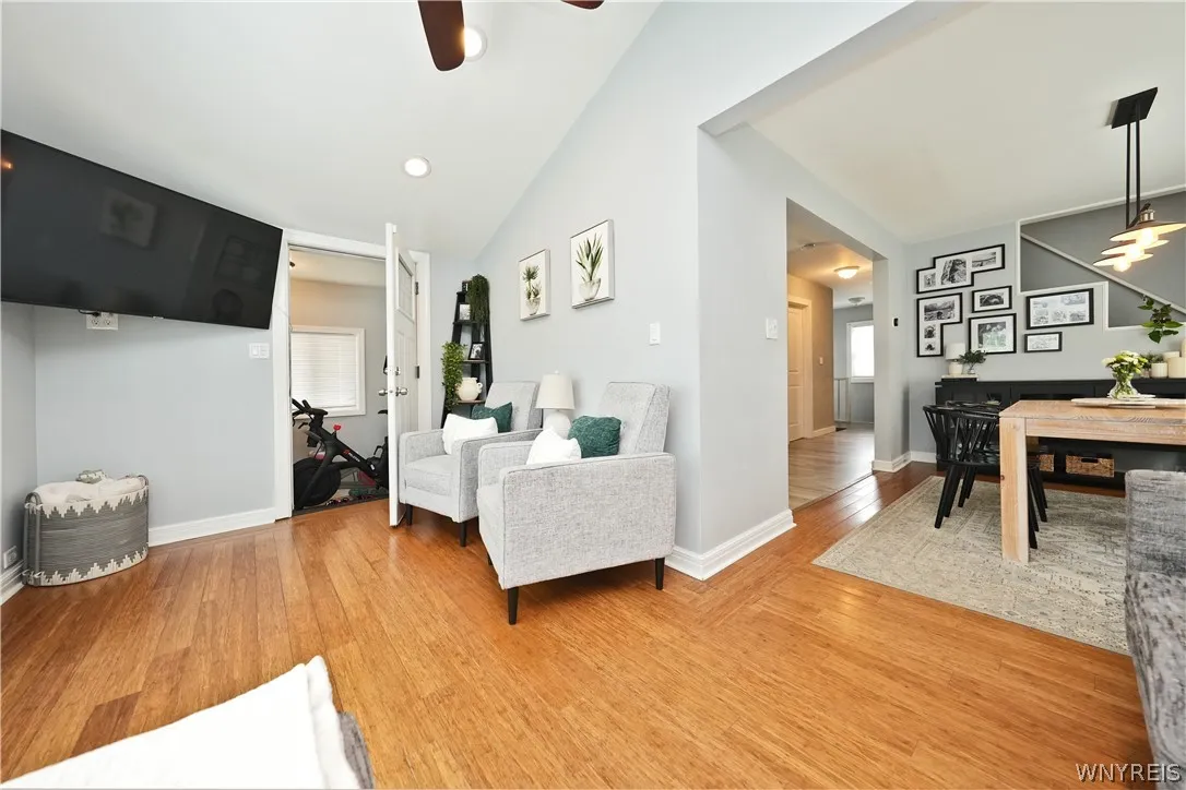 574 Marilla Street, Buffalo, New York 14220, Buffalo, New York 14220, 3 Bedrooms Bedrooms, 6 Rooms Rooms,1 BathroomBathrooms,Residential,Closed,574 Marilla Street, Buffalo, New York 14220,0,B1546018