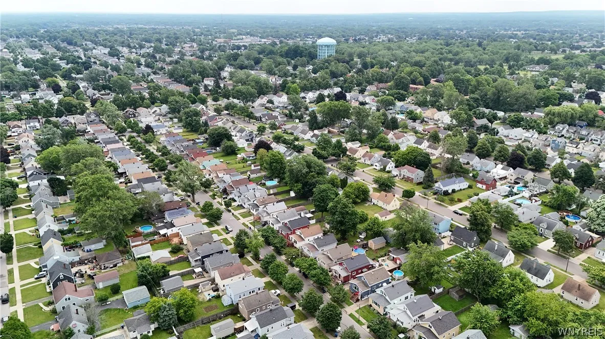 574 Marilla Street, Buffalo, New York 14220, Buffalo, New York 14220, 3 Bedrooms Bedrooms, 6 Rooms Rooms,1 BathroomBathrooms,Residential,Closed,574 Marilla Street, Buffalo, New York 14220,0,B1546018