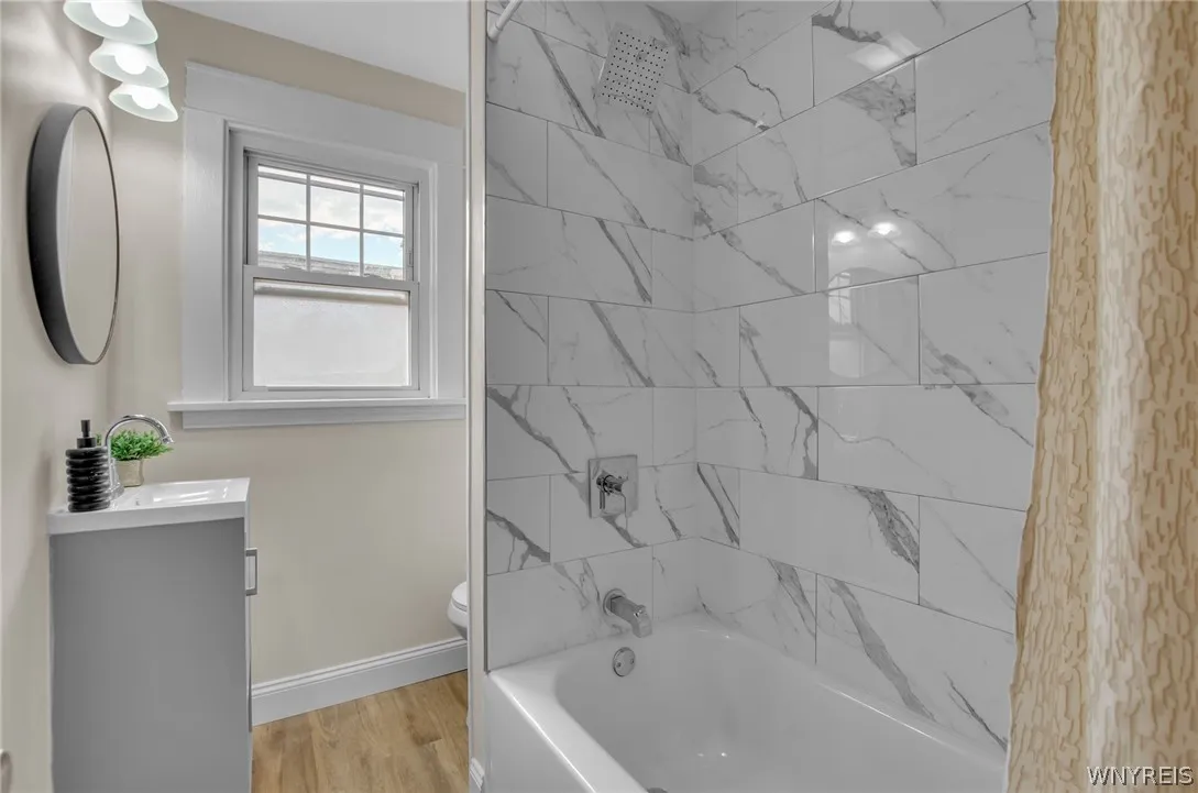 31 Elgas Street, Buffalo, New York 14207, Buffalo, New York 14207, 3 Bedrooms Bedrooms, 8 Rooms Rooms,1 BathroomBathrooms,Residential,Closed,31 Elgas Street, Buffalo, New York 14207,0,B1541285