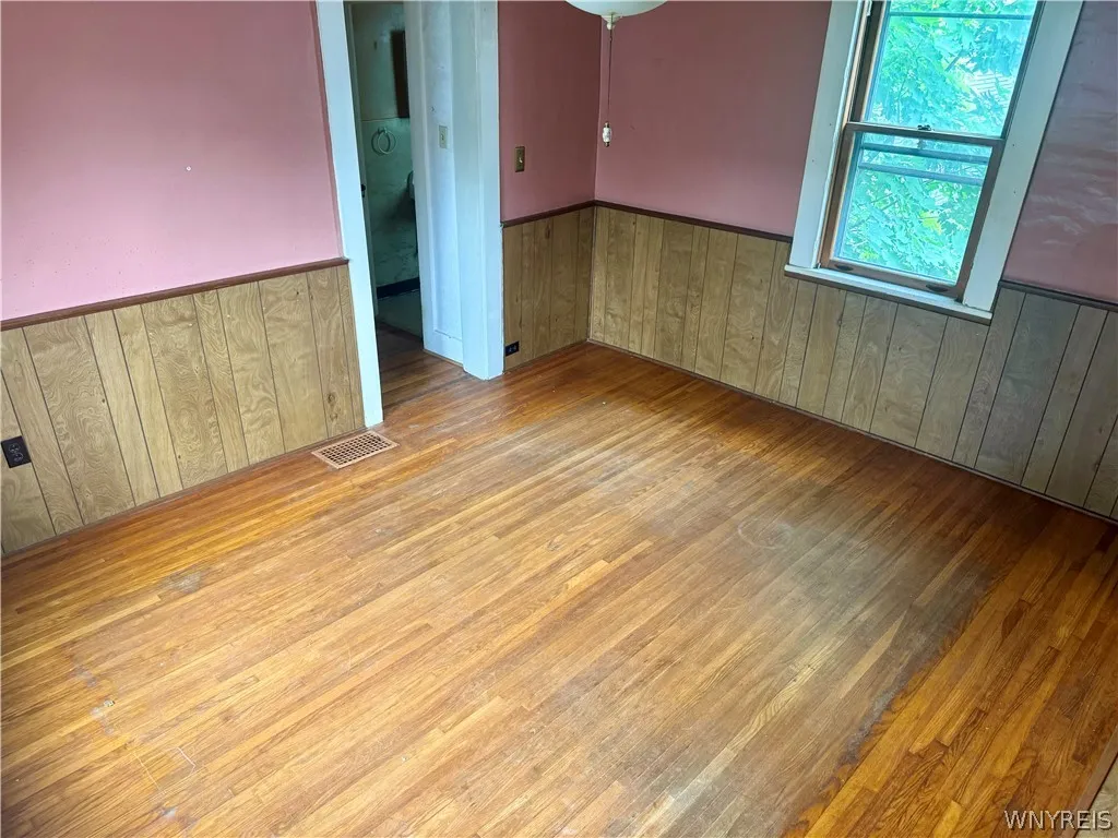 35 Livingston Street, Buffalo, New York 14213, Buffalo, New York 14213, 4 Bedrooms Bedrooms, ,2 BathroomsBathrooms,Residential,Closed,35 Livingston Street, Buffalo, New York 14213,0,B1546267
