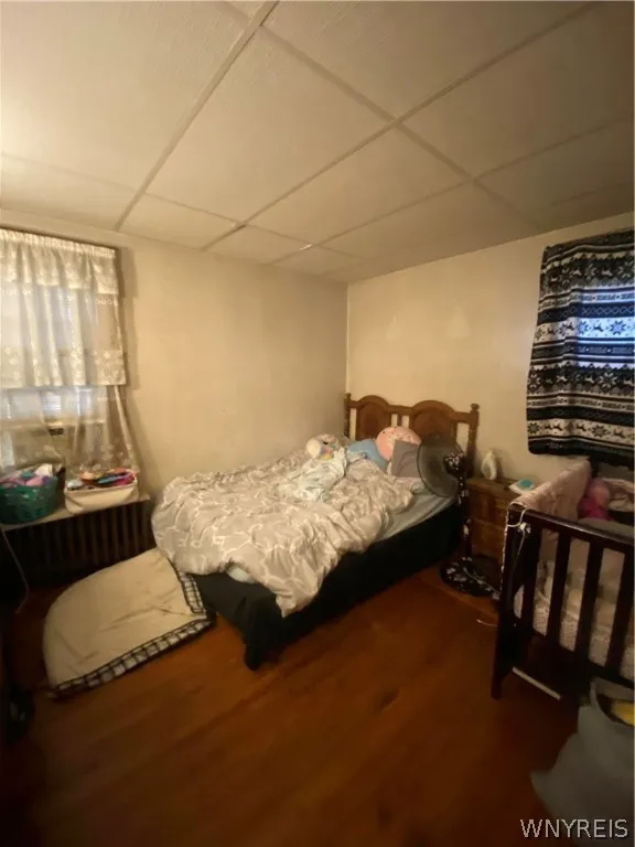 Lower bedroom
