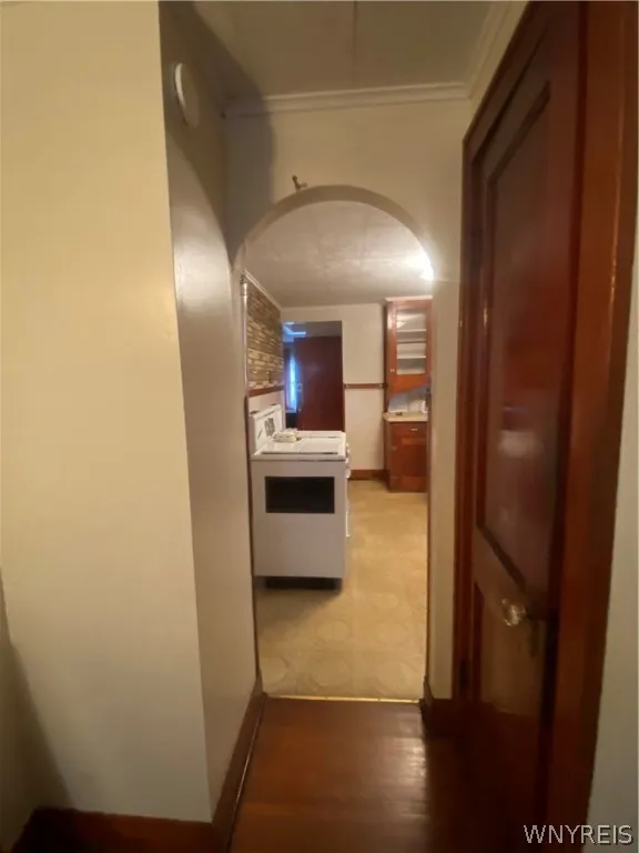 36 Willowlawn Parkway, Cheektowaga, New York 14206, Cheektowaga, New York 14206, 4 Bedrooms Bedrooms, ,2 BathroomsBathrooms,Residential,Closed,36 Willowlawn Parkway, Cheektowaga, New York 14206,0,B1545481