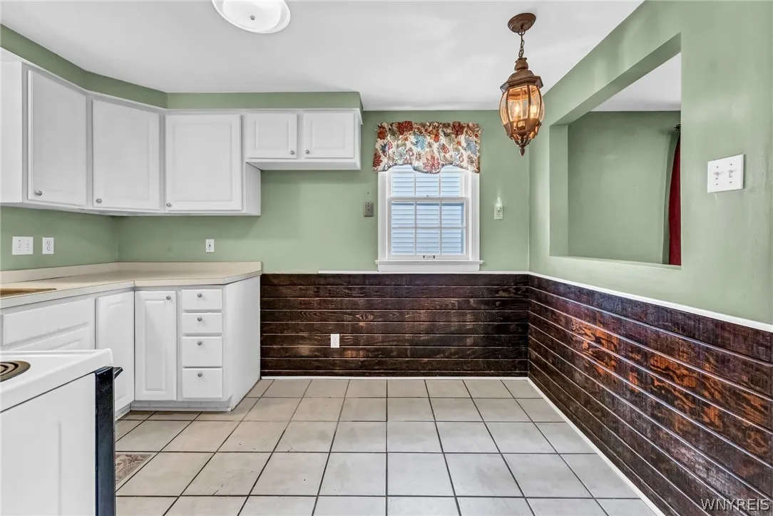 1418 East Park Road, Grand Island, New York 14072, Grand Island, New York 14072, 3 Bedrooms Bedrooms, 6 Rooms Rooms,1 BathroomBathrooms,Residential,Closed,1418 East Park Road, Grand Island, New York 14072,0,B1546617