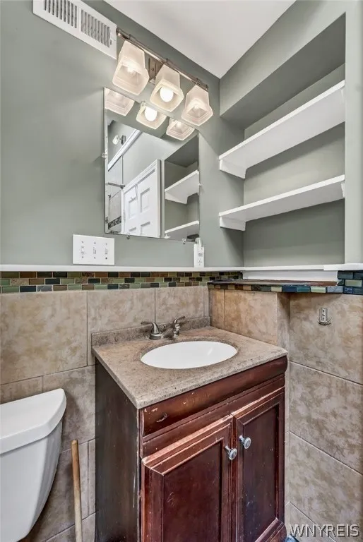 1418 East Park Road, Grand Island, New York 14072, Grand Island, New York 14072, 3 Bedrooms Bedrooms, 6 Rooms Rooms,1 BathroomBathrooms,Residential,Closed,1418 East Park Road, Grand Island, New York 14072,0,B1546617