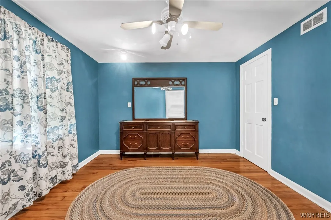 1418 East Park Road, Grand Island, New York 14072, Grand Island, New York 14072, 3 Bedrooms Bedrooms, 6 Rooms Rooms,1 BathroomBathrooms,Residential,Closed,1418 East Park Road, Grand Island, New York 14072,0,B1546617