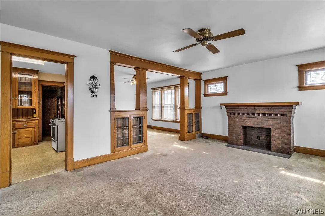 75 Roesch Avenue, Buffalo, New York 14207, Buffalo, New York 14207, 6 Bedrooms Bedrooms, ,2 BathroomsBathrooms,Residential,Closed,75 Roesch Avenue, Buffalo, New York 14207,0,B1545842