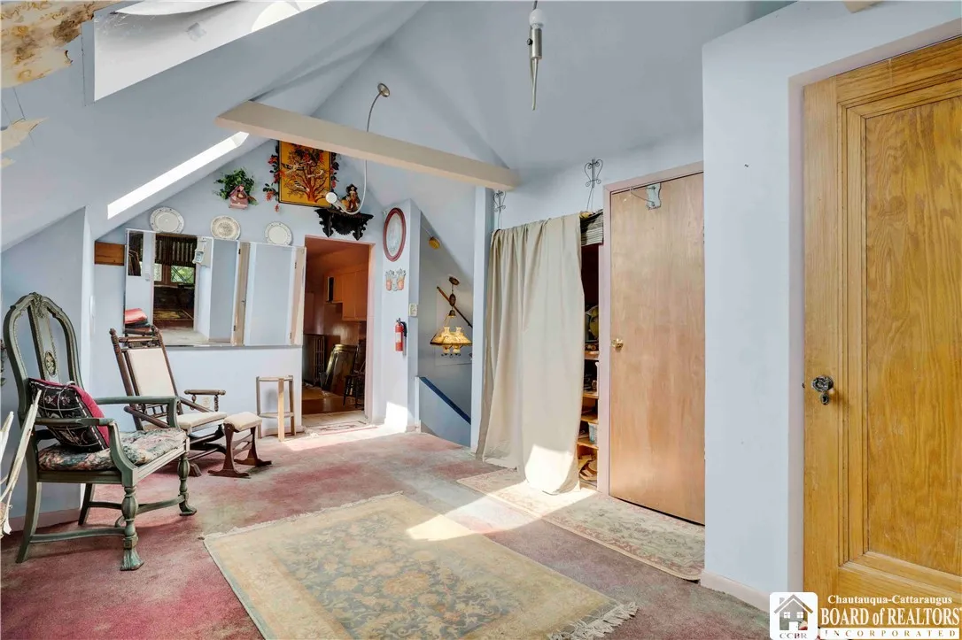329 Bird Avenue, Buffalo, New York 14213, Buffalo, New York 14213, 10 Bedrooms Bedrooms, ,4 BathroomsBathrooms,Residential,Closed,329 Bird Avenue, Buffalo, New York 14213,0,R1546826