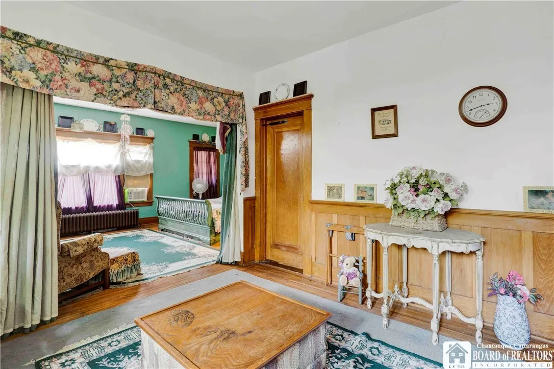 329 Bird Avenue, Buffalo, New York 14213, Buffalo, New York 14213, 10 Bedrooms Bedrooms, ,4 BathroomsBathrooms,Residential,Closed,329 Bird Avenue, Buffalo, New York 14213,0,R1546826