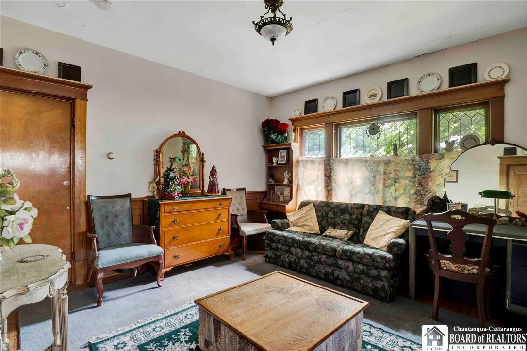 329 Bird Avenue, Buffalo, New York 14213, Buffalo, New York 14213, 10 Bedrooms Bedrooms, ,4 BathroomsBathrooms,Residential,Closed,329 Bird Avenue, Buffalo, New York 14213,0,R1546826