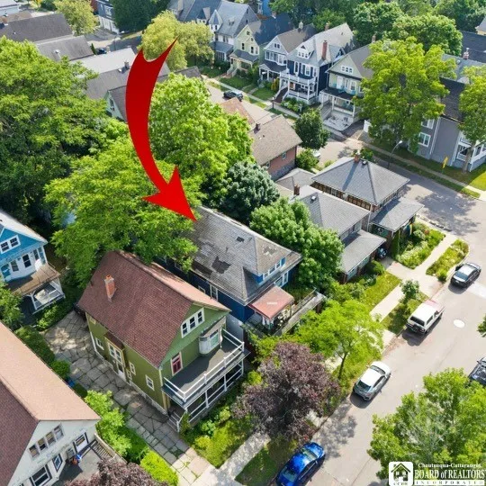 329 Bird Avenue, Buffalo, New York 14213, Buffalo, New York 14213, 10 Bedrooms Bedrooms, ,4 BathroomsBathrooms,Residential,Closed,329 Bird Avenue, Buffalo, New York 14213,0,R1546826