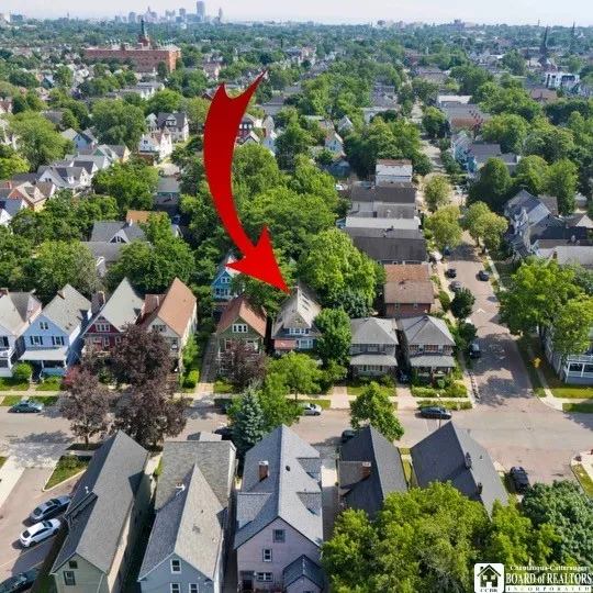 329 Bird Avenue, Buffalo, New York 14213, Buffalo, New York 14213, 10 Bedrooms Bedrooms, ,4 BathroomsBathrooms,Residential,Closed,329 Bird Avenue, Buffalo, New York 14213,0,R1546826