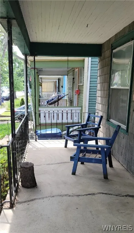 134 Riverside Avenue, Buffalo, New York 14207, Buffalo, New York 14207, 4 Bedrooms Bedrooms, 9 Rooms Rooms,1 BathroomBathrooms,Residential,Closed,134 Riverside Avenue, Buffalo, New York 14207,0,B1546863