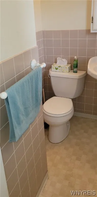 134 Riverside Avenue, Buffalo, New York 14207, Buffalo, New York 14207, 4 Bedrooms Bedrooms, 9 Rooms Rooms,1 BathroomBathrooms,Residential,Closed,134 Riverside Avenue, Buffalo, New York 14207,0,B1546863