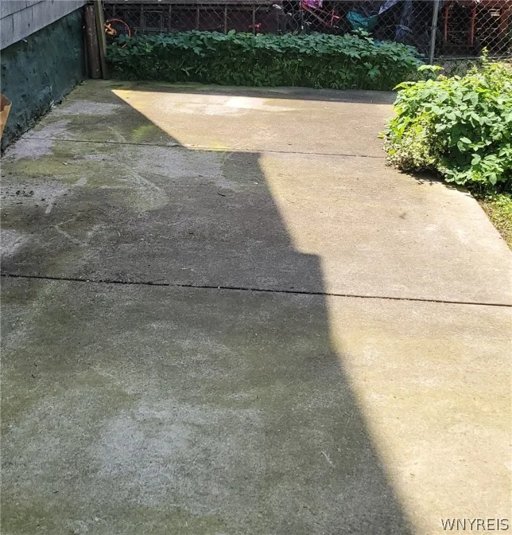 134 Riverside Avenue, Buffalo, New York 14207, Buffalo, New York 14207, 4 Bedrooms Bedrooms, 9 Rooms Rooms,1 BathroomBathrooms,Residential,Closed,134 Riverside Avenue, Buffalo, New York 14207,0,B1546863